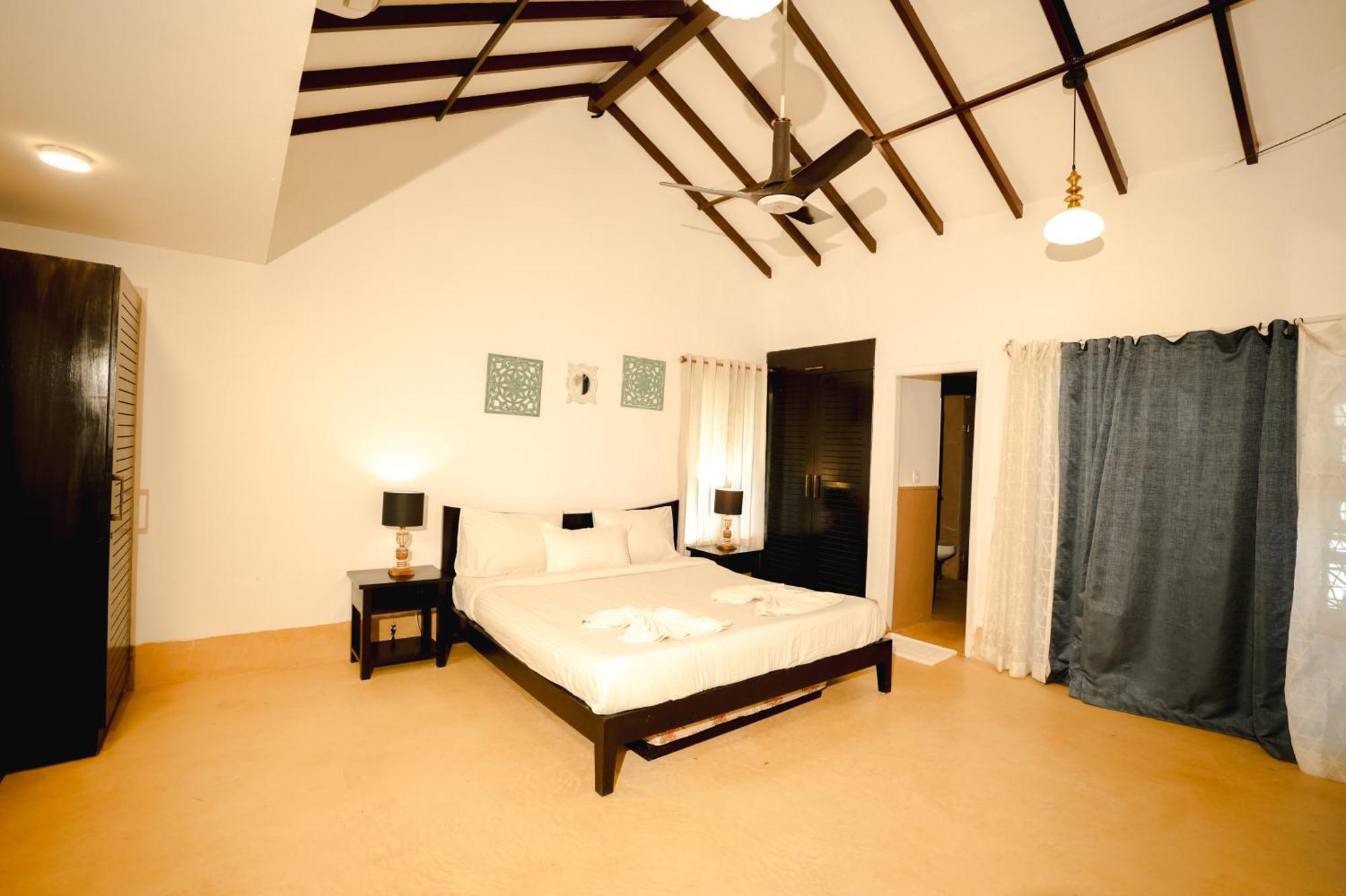 Villa M - Solitude 2 Candolim Goa 3Bhk, Pool Facing, Near Beach, Free Breakfast, Free Wifi And Prime Location Eksteriør bilde