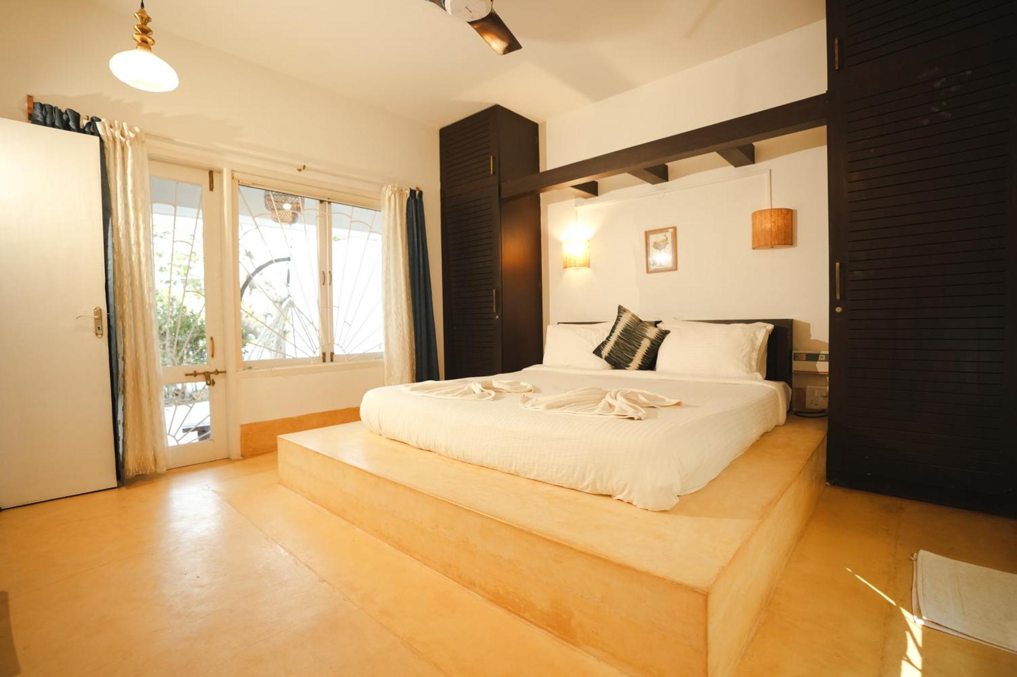 Villa M - Solitude 2 Candolim Goa 3Bhk, Pool Facing, Near Beach, Free Breakfast, Free Wifi And Prime Location Eksteriør bilde