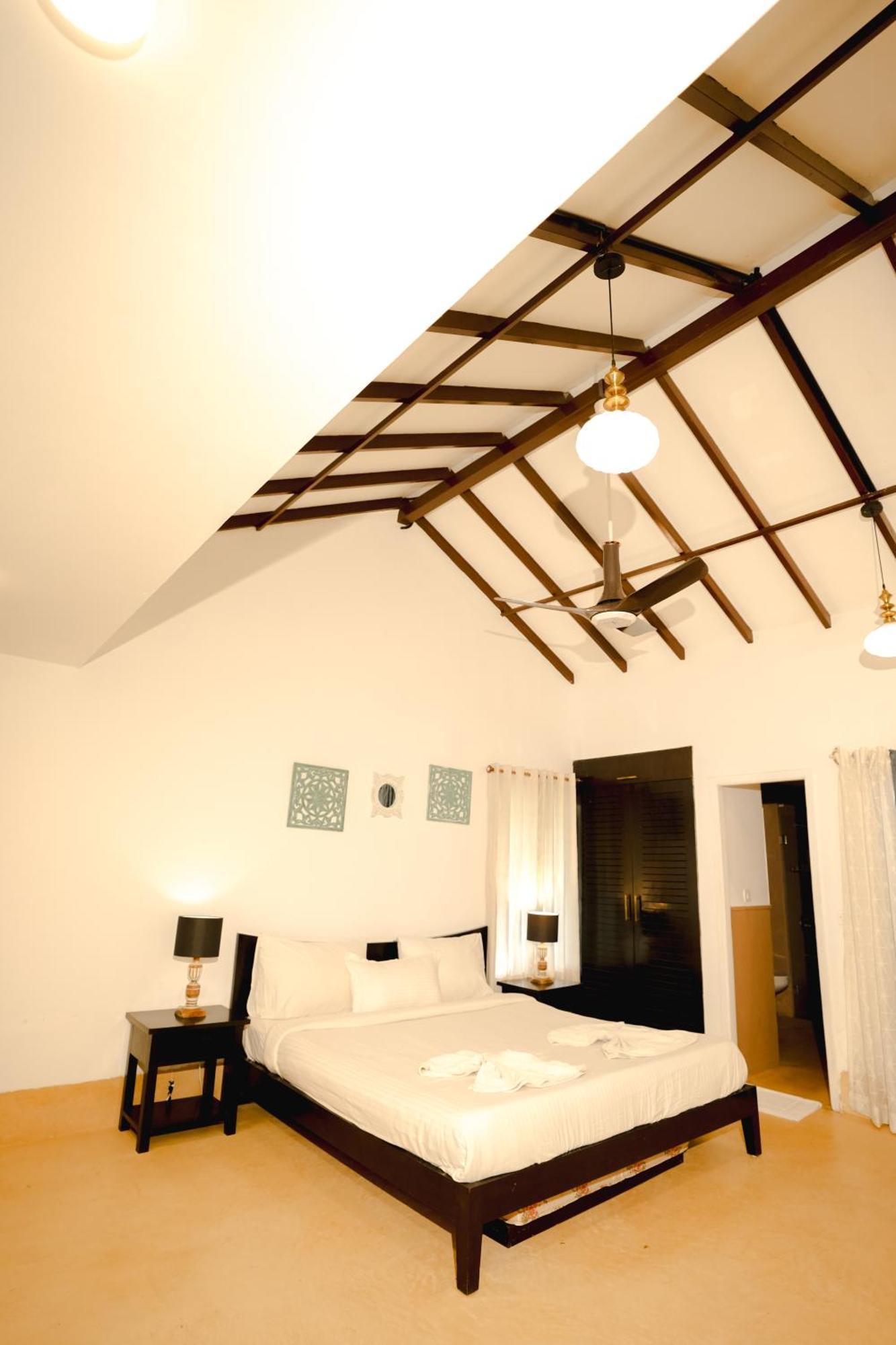 Villa M - Solitude 2 Candolim Goa 3Bhk, Pool Facing, Near Beach, Free Breakfast, Free Wifi And Prime Location Eksteriør bilde