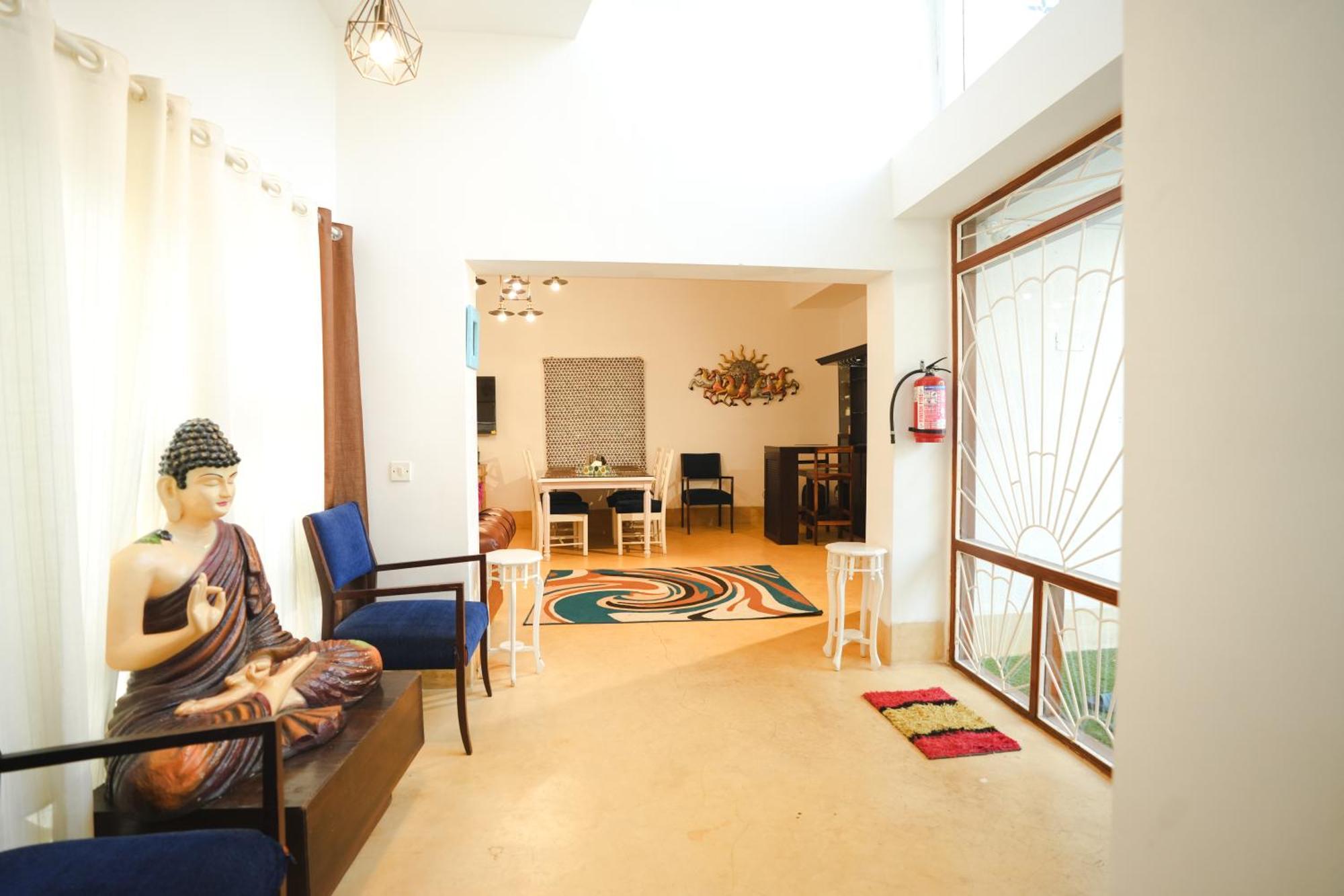 Villa M - Solitude 2 Candolim Goa 3Bhk, Pool Facing, Near Beach, Free Breakfast, Free Wifi And Prime Location Eksteriør bilde
