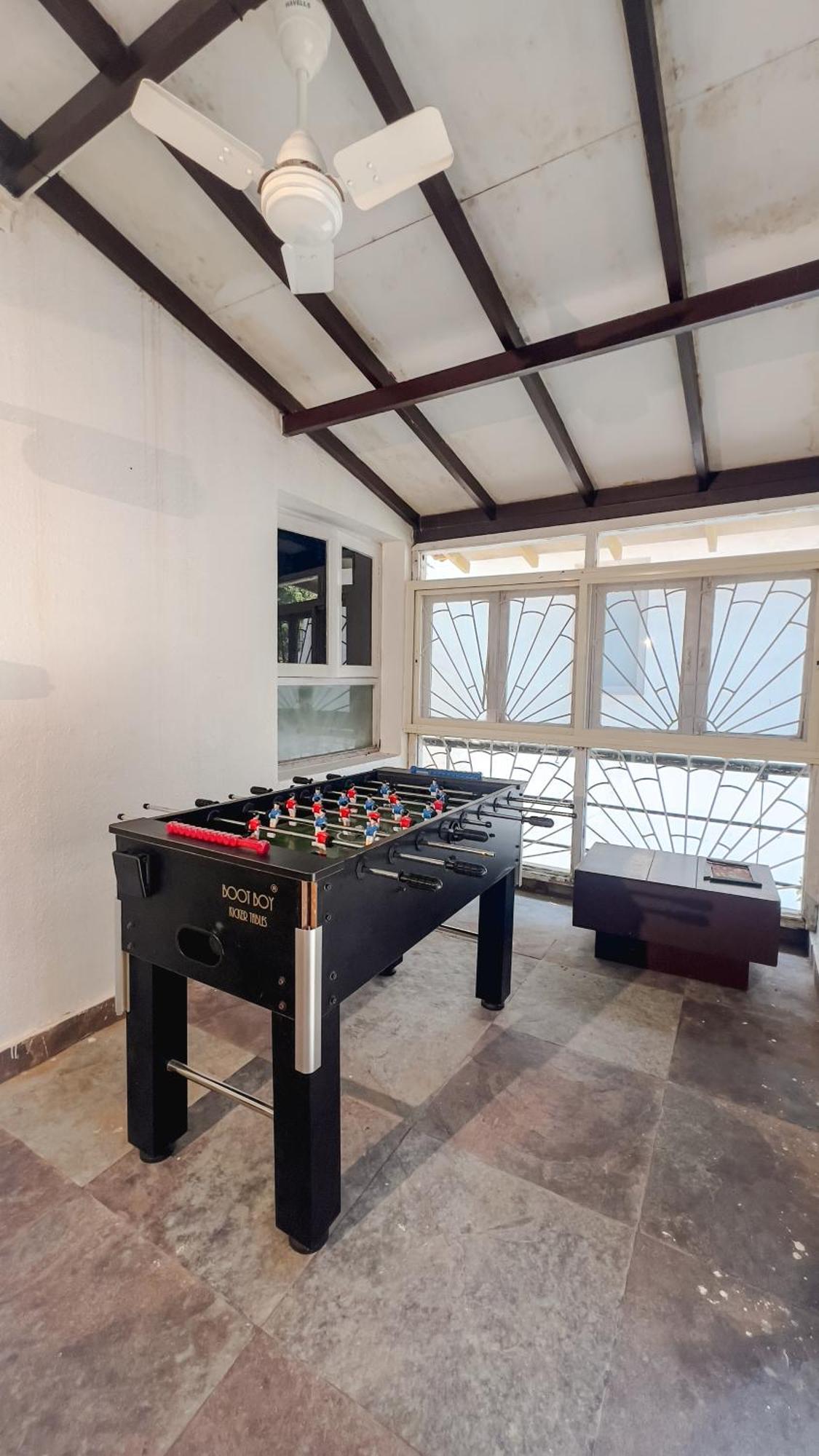 Villa M - Solitude 2 Candolim Goa 3Bhk, Pool Facing, Near Beach, Free Breakfast, Free Wifi And Prime Location Eksteriør bilde